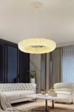 Lustră LED Suspendată cu Telecomandă – Ø60 cm, 3 Tipuri de Lumină, Intensitate Reglabilă, Design Auriu