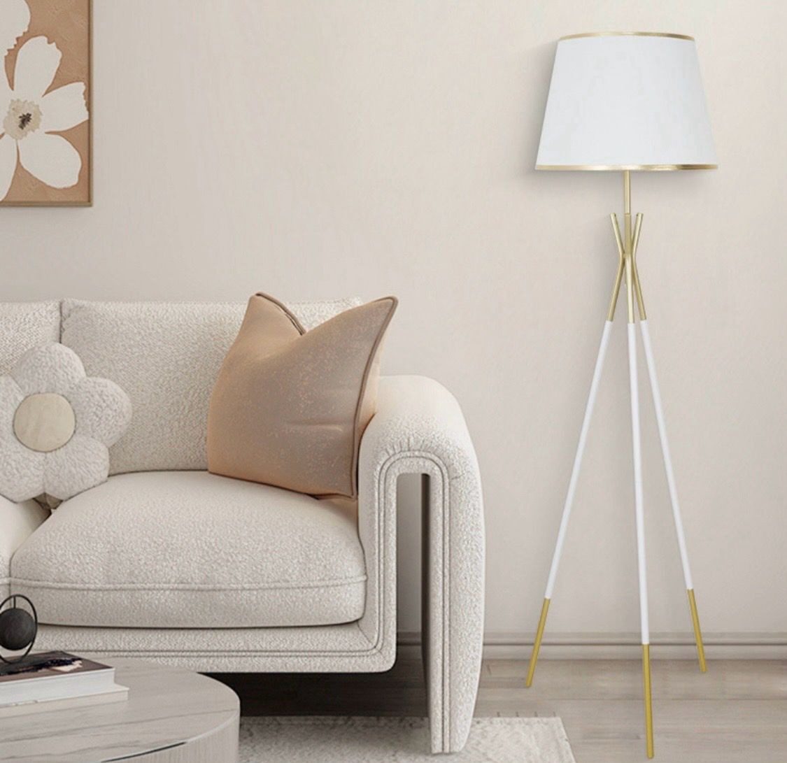 WhatsAppImage2025-09-13at09.55.2 Lampadar Decorativ Modern – Model PJA3-WH - imagine 1