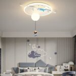 Lustră LED pentru Copii, Design Rachetă & Astronaut 3D, Ø550 mm, 3 Culori de Lumină