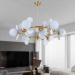 Lustră modernă cu globuri albe și structură gold 688-9